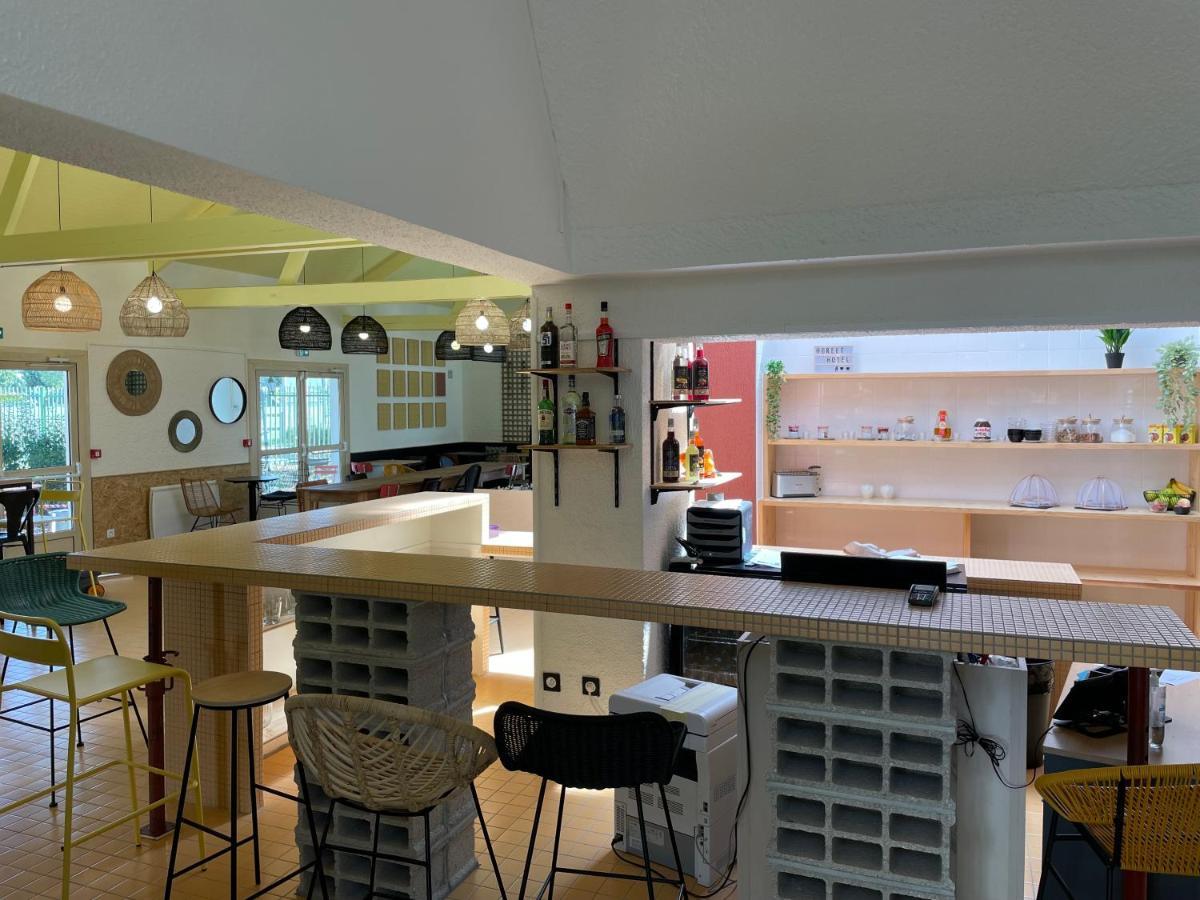 Greet Hotel Villeneuve La Garenne - Renove Eksteriør billede