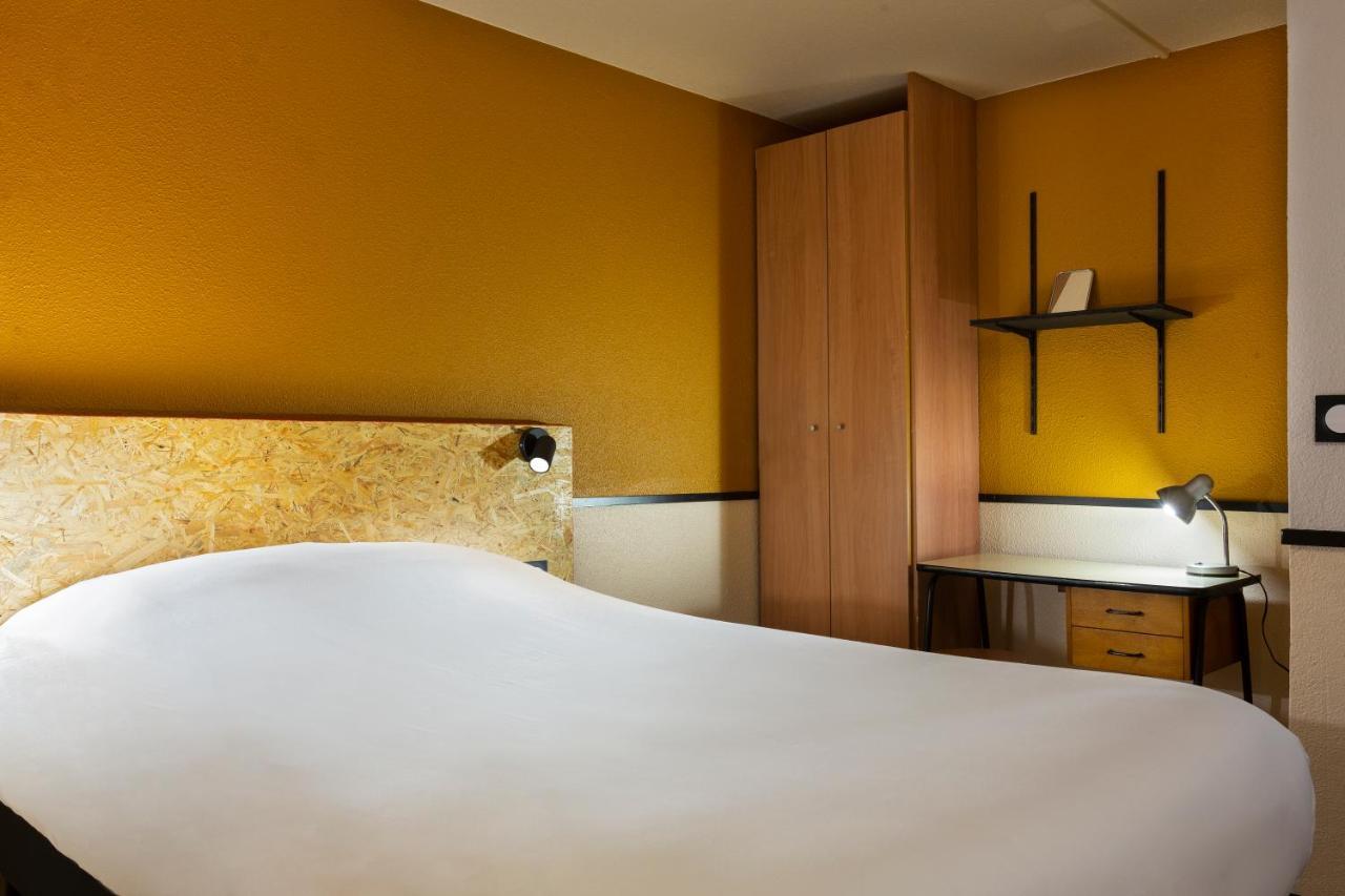 Greet Hotel Villeneuve La Garenne - Renove Eksteriør billede