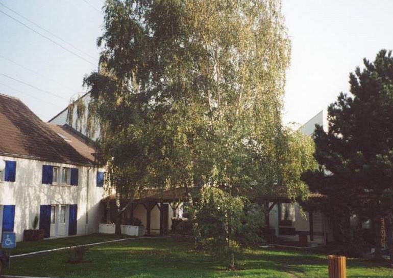 Greet Hotel Villeneuve La Garenne - Renove Eksteriør billede