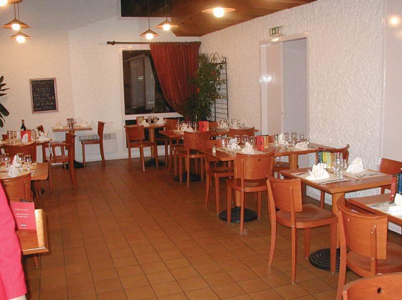 Greet Hotel Villeneuve La Garenne - Renove Eksteriør billede